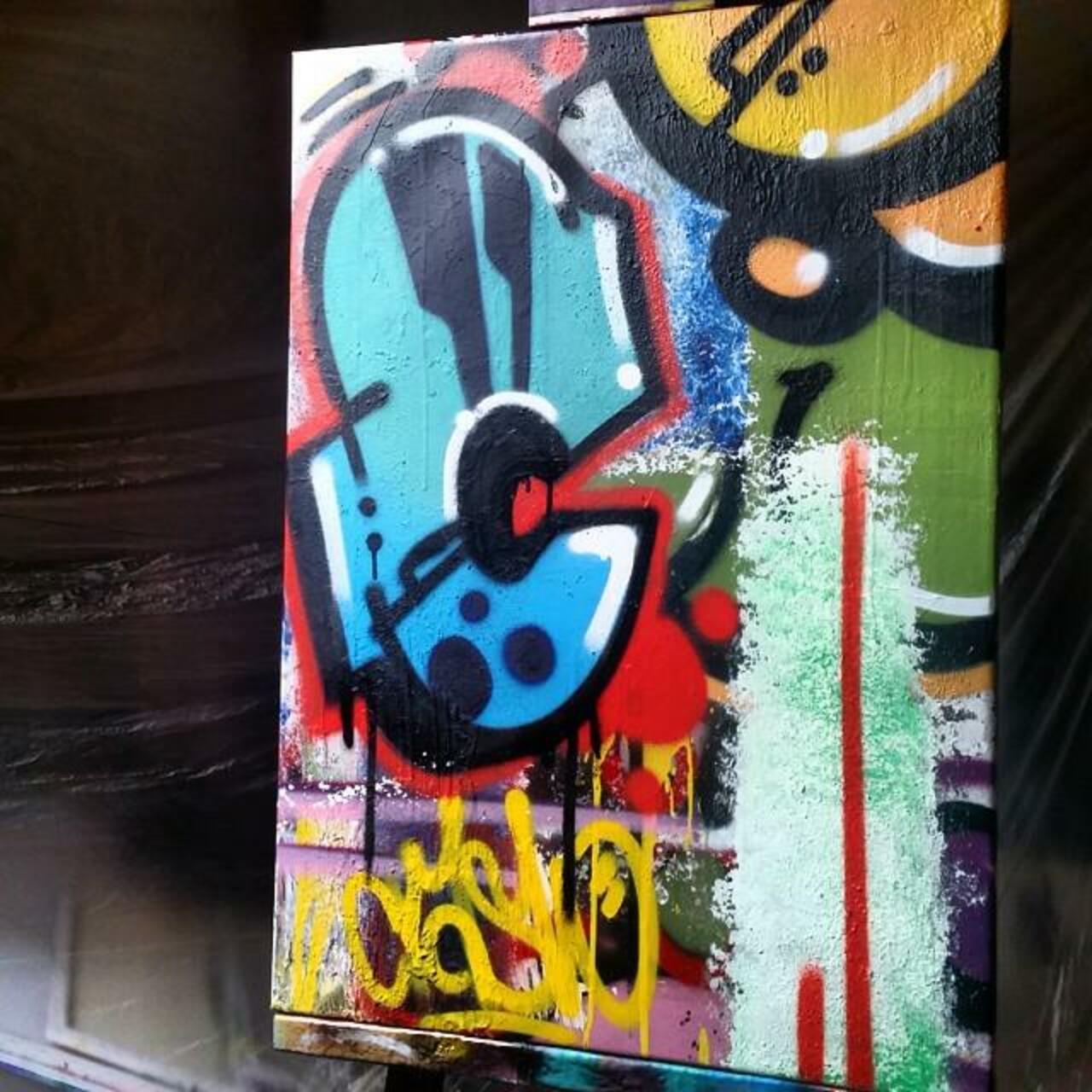 RT @artpushr: via #maxcrash "http://bit.ly/1JND8t7" #graffiti #streetart http://t.co/fqKpjkRuyj