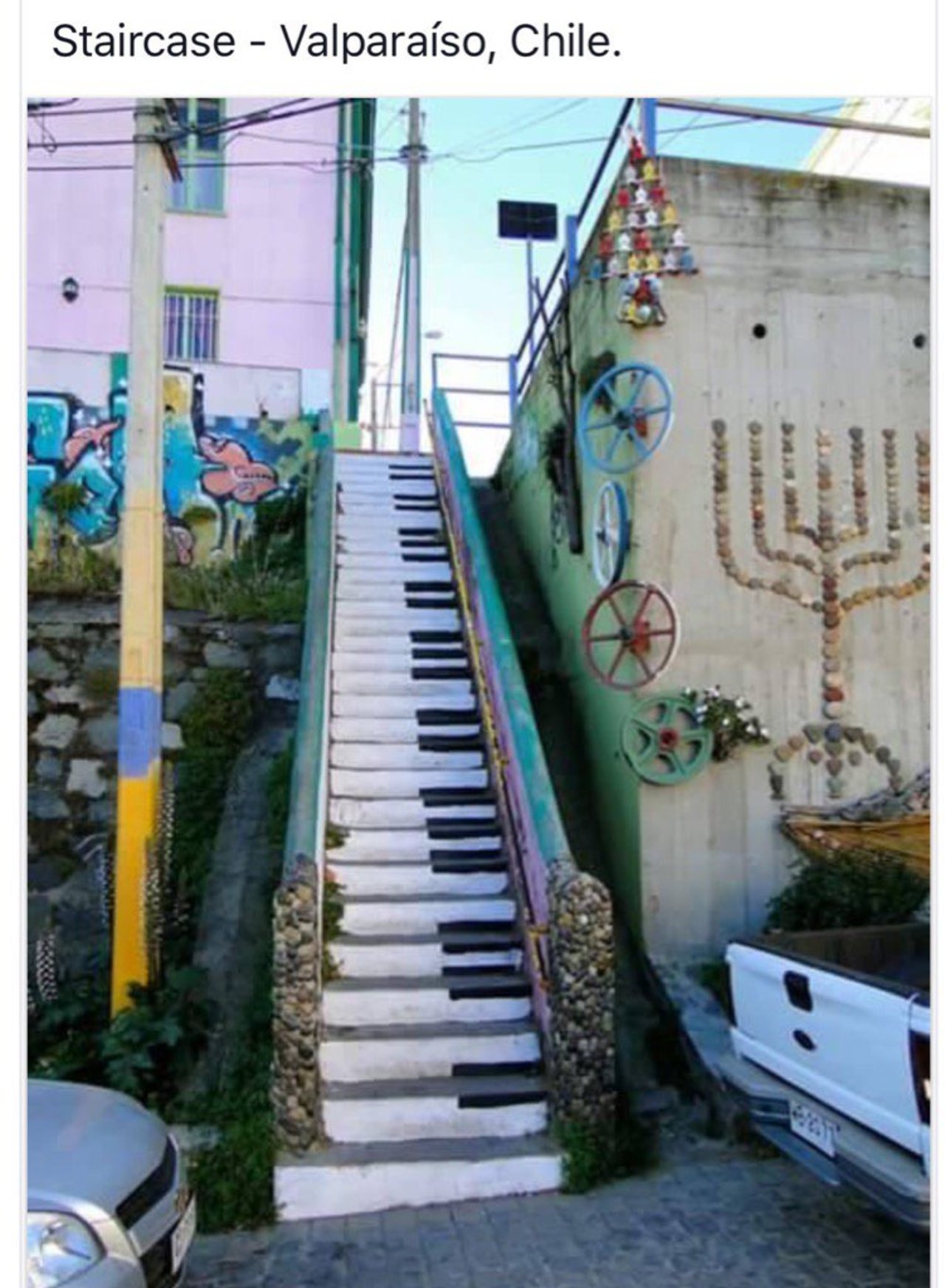 RT @playinglesshurt: #piano #staircase @PianistTweet@TLPiano @pianobug @pianoaddictblog via @ClassicFM https://t.co/DdsG7cJ5Ky